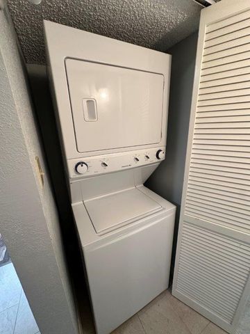 2510 Grants Lake Boulevard 101, Sugar Land, TX 77479