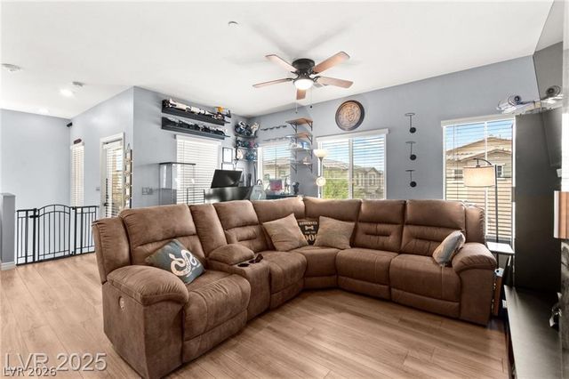 7352 North Decatur Boulevard 1, Las Vegas, NV 89131