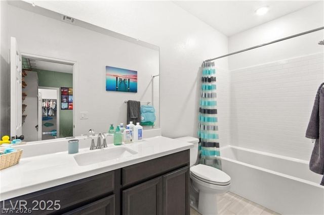 7352 North Decatur Boulevard 1, Las Vegas, NV 89131