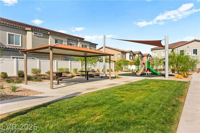 7352 North Decatur Boulevard 1, Las Vegas, NV 89131