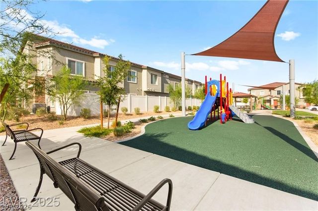 7352 North Decatur Boulevard 1, Las Vegas, NV 89131