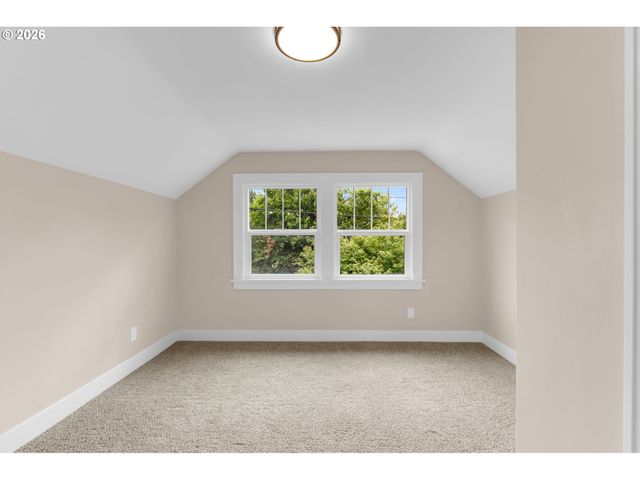 3315 Ne 51ST Ave, Portland, OR 97213