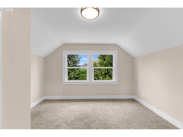 3315 Ne 51ST Ave, Portland, OR 97213
