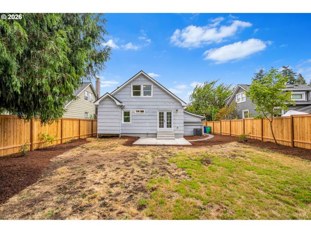 3315 Ne 51ST Ave, Portland, OR 97213