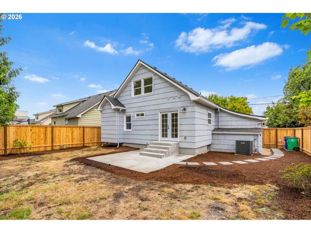 3315 Ne 51ST Ave, Portland, OR 97213