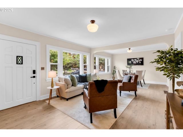 3315 Ne 51ST Ave, Portland, OR 97213