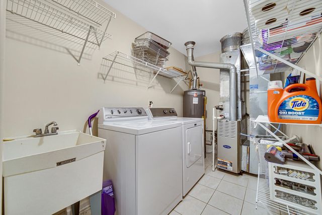 10650 Keystone Lane, Crown Point, IN 46307