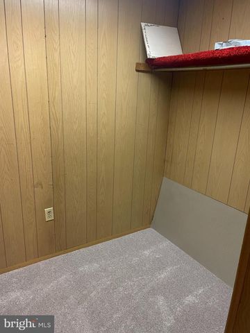 223 GRAND AVE, Cumberland, MD 21502