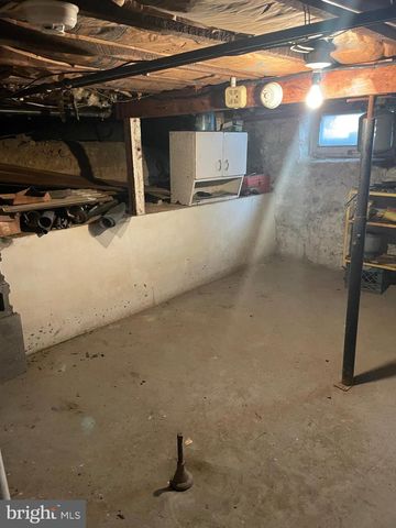 223 GRAND AVE, Cumberland, MD 21502