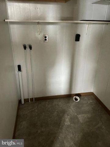 223 GRAND AVE, Cumberland, MD 21502