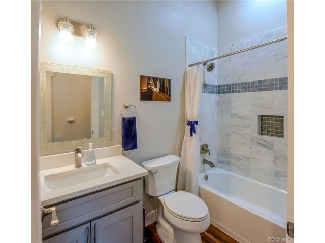 5389 W Roxbury Pl, Littleton, CO 80128