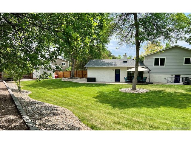 5389 W Roxbury Pl, Littleton, CO 80128