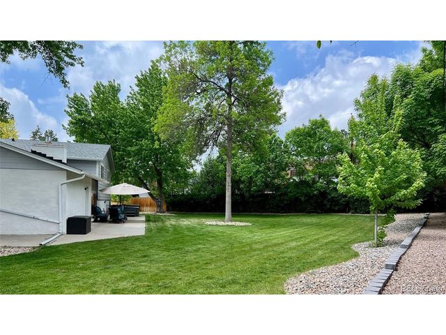 5389 W Roxbury Pl, Littleton, CO 80128