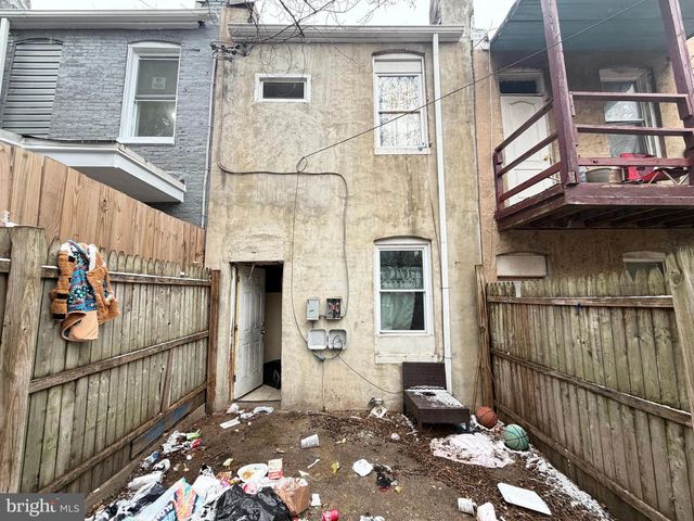 2535 HOLLINS ST, Baltimore, MD 21223