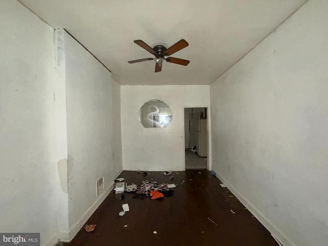 2535 HOLLINS ST, Baltimore, MD 21223