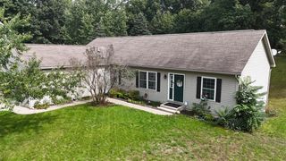 469 Country Meadows Drive, Comstock Park, MI 49321