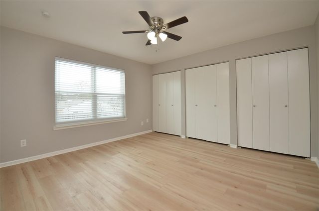 76 W Park West Drive, Houston, TX 77072