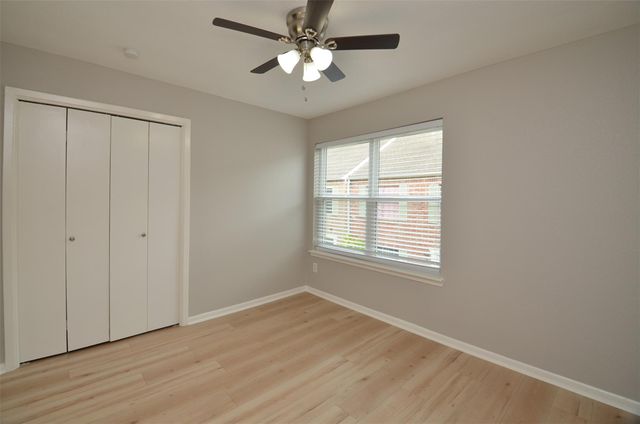 76 W Park West Drive, Houston, TX 77072