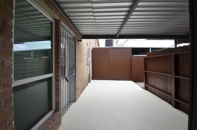 76 W Park West Drive, Houston, TX 77072