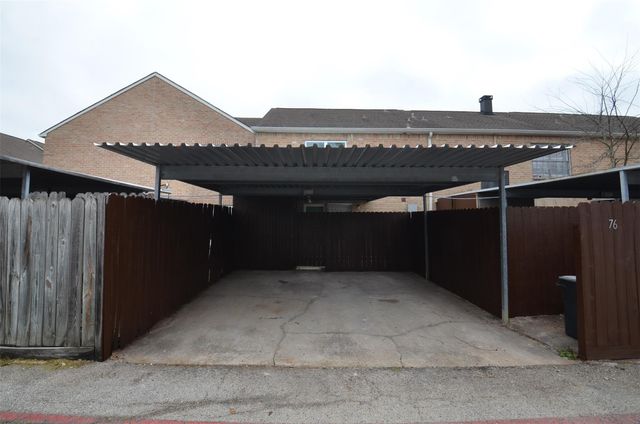 76 W Park West Drive, Houston, TX 77072