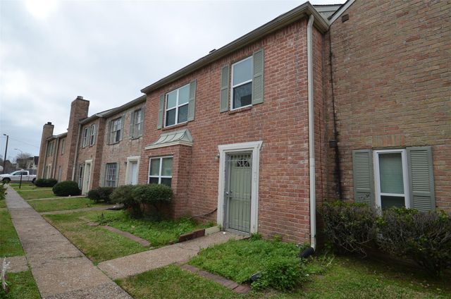 76 W Park West Drive, Houston, TX 77072
