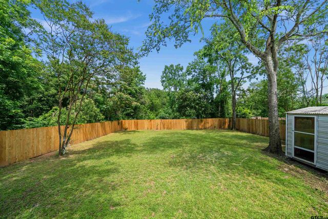 912 S Palmer Ave, Tyler, TX 75701