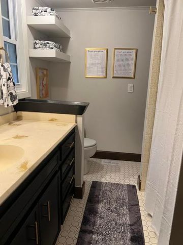 5 Basore Circle, Bella Vista, AR 72715