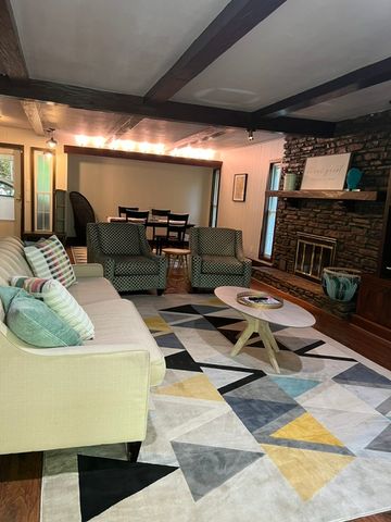 5 Basore Circle, Bella Vista, AR 72715