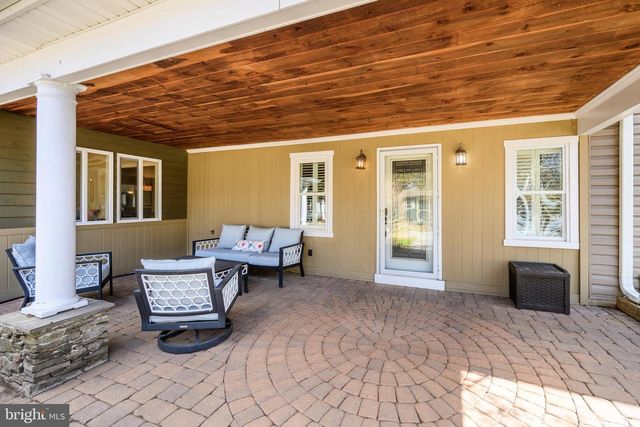 110 PERRYS RD, Grasonville, MD 21638