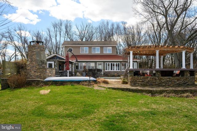 110 PERRYS RD, Grasonville, MD 21638