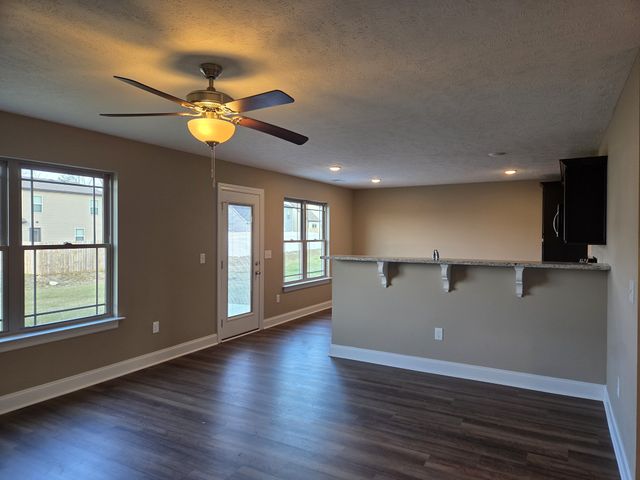 2918 Valley Farms Drive, Christiana, TN 37037