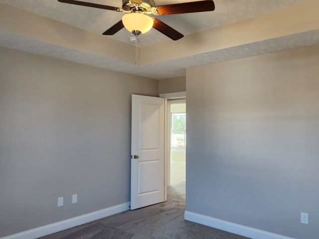 2918 Valley Farms Drive, Christiana, TN 37037