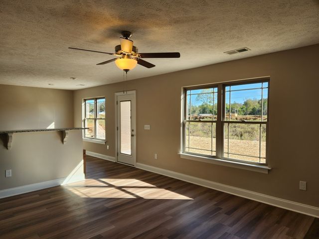 2918 Valley Farms Drive, Christiana, TN 37037