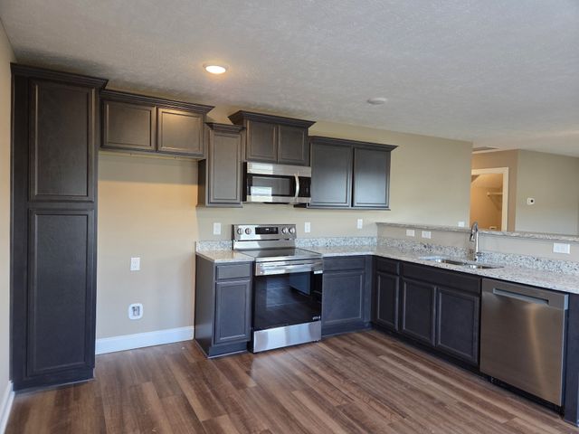 2918 Valley Farms Drive, Christiana, TN 37037