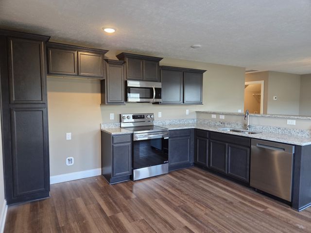 2918 Valley Farms Drive, Christiana, TN 37037