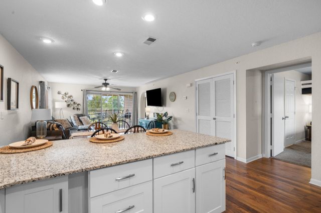 110 W Rockford Drive A6, Branson, MO 65616