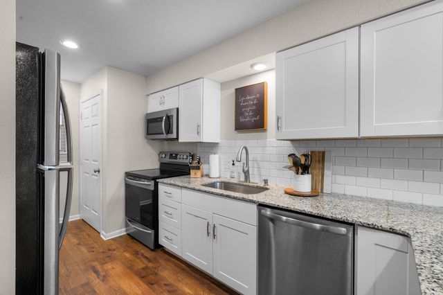 110 W Rockford Drive A6, Branson, MO 65616