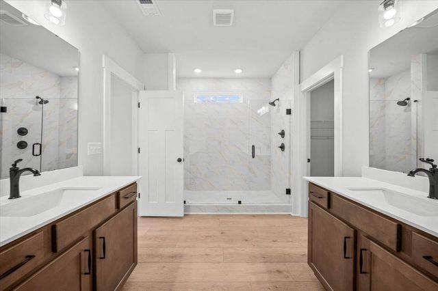 812 Lonsdale Court, Woodruff, SC 29388