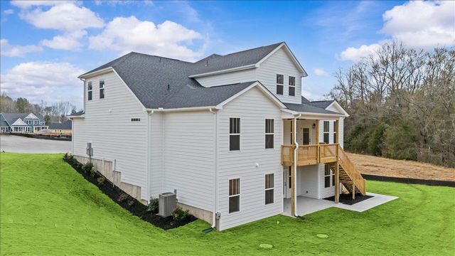 812 Lonsdale Court, Woodruff, SC 29388