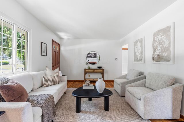 2246 Shrewsbury Road, Upper Arlington, OH 43221