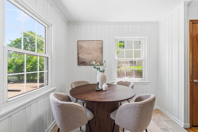 2246 Shrewsbury Road, Upper Arlington, OH 43221