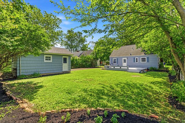 2246 Shrewsbury Road, Upper Arlington, OH 43221
