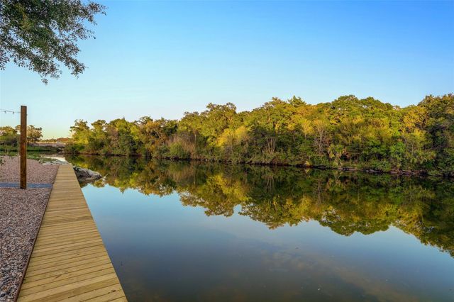 3845 Water Street, Dickinson, TX 77539