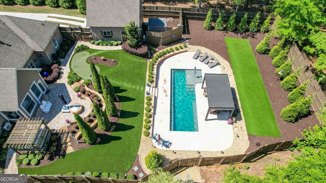 67 North Cove Drive, Newnan, GA 30263