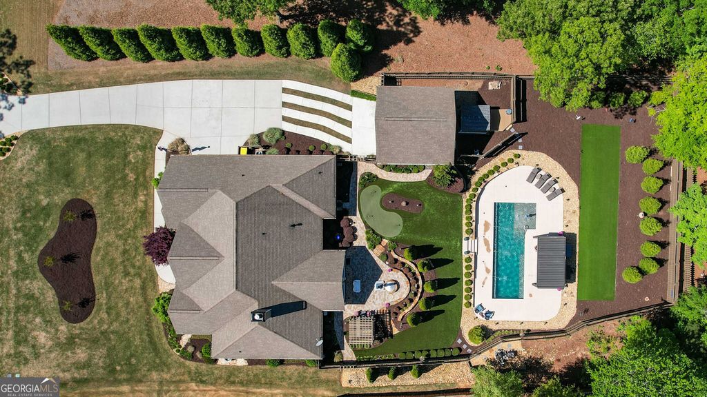 67 North Cove Drive, Newnan, GA 30263
