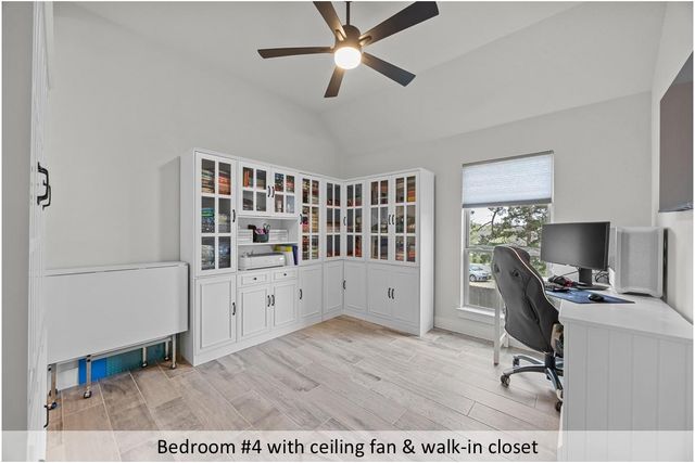 168 Gaston DR, Bastrop, TX 78602