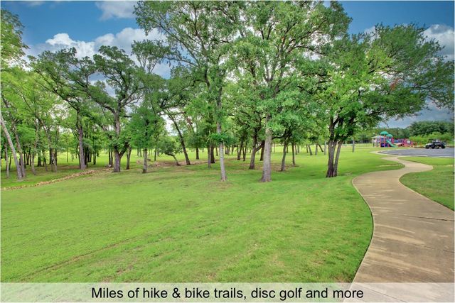 168 Gaston DR, Bastrop, TX 78602