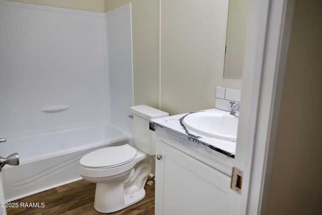 1061 Melrose Drive, Breaux Bridge, LA 70517