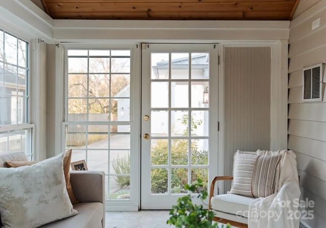 3415 Holt Street, Charlotte, NC 28205