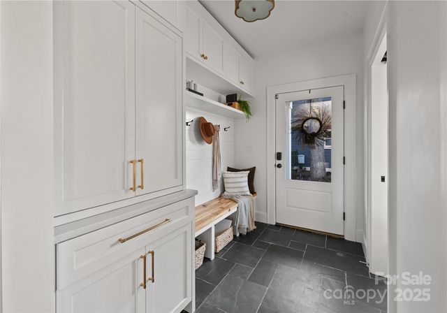 3415 Holt Street, Charlotte, NC 28205